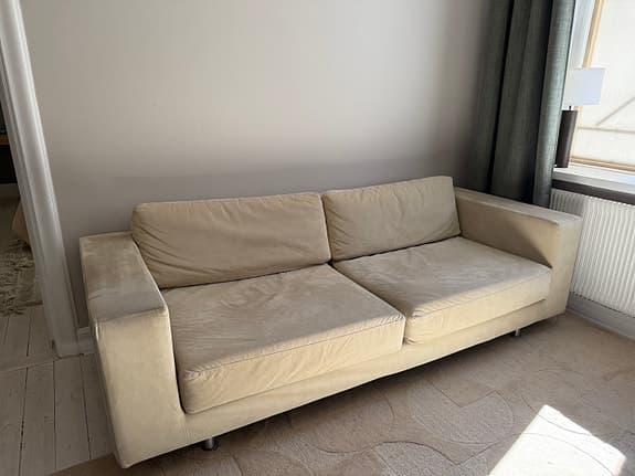 Dansk designsoffa från Erik Jørgensen, modell EJ 600.