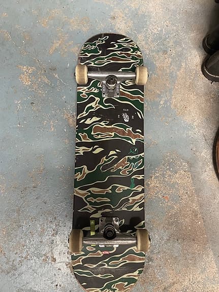 Skateboard