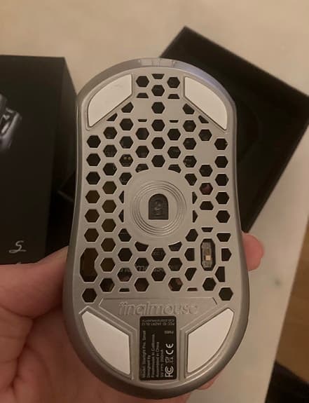 Finalmouse Starlight-12 TenZ gamingmus trådlös silver