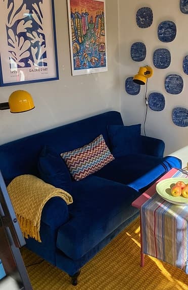 Blå sammetssoffa 2 sits