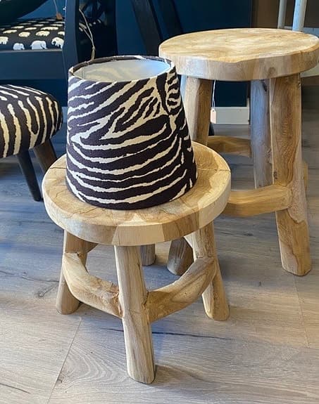 Liten charmig vintage pall