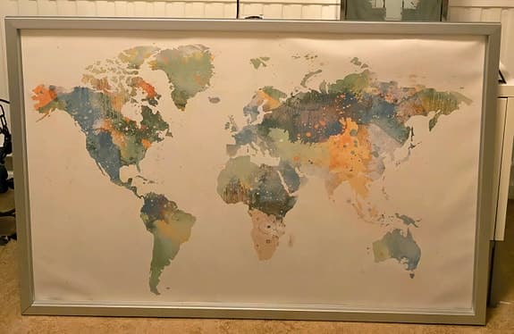 Världskarta,färgglad, många detaljer, Canvas tavla Ikea, Björksta 118x78cm