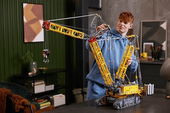 LEGO Technic 42146 Liebherr bandkran LR 13000