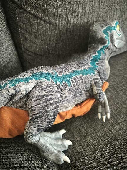 Jurassic World Real FX Baby Blue