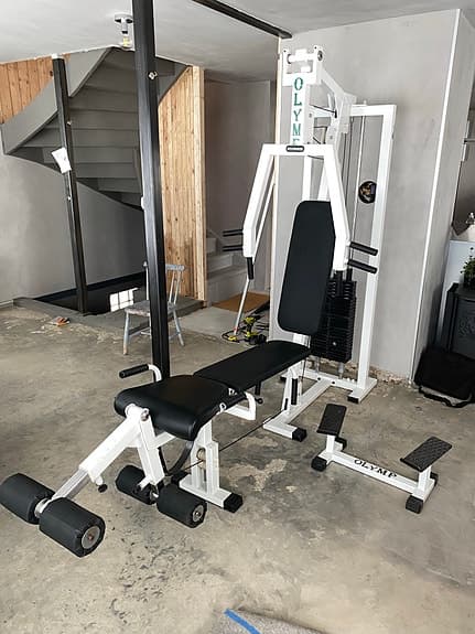Olymp Multi gym träningsstation med viktmagasin