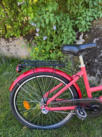 Sjösala Smilla barncykel 24 tum 3vxl Koralröd