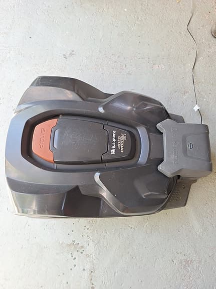 Husqvarna Automower robotgräsklippare svart