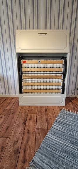 Quickbed sängskåp