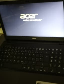Acer Aspire E5-521 säljes