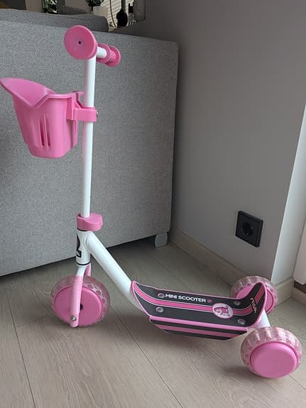 Rosa Stiga Mini Scooter sparkcykel för småbarn