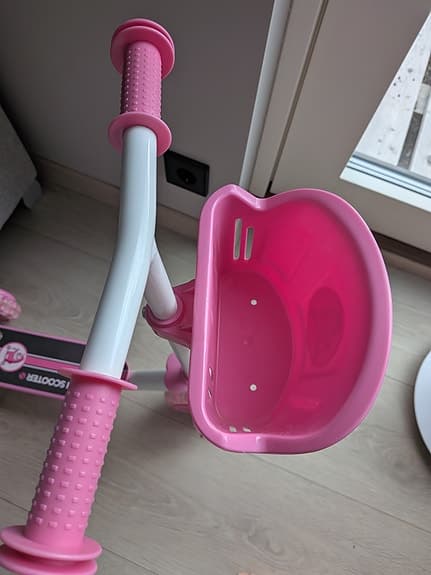 Rosa Stiga Mini Scooter sparkcykel för småbarn