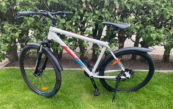 Serious Rockville Mountainbike.