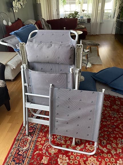 Campingmöbler och vindskydd för husbil/husvagn