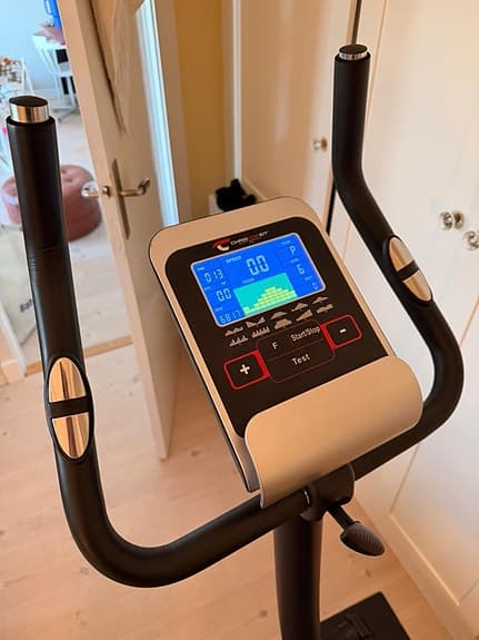 Christopeit AL2 motionscykel svart/röd