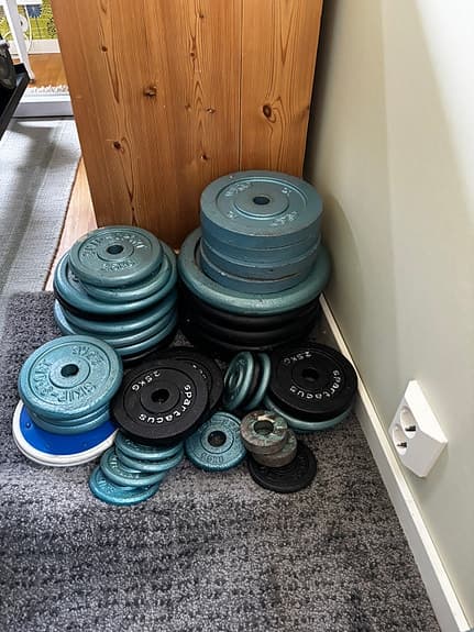 Hantelställ med flera hantelset