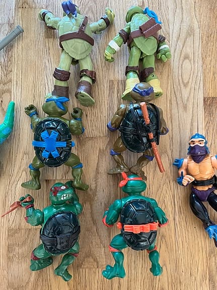 7st TMNT Turtles-figurer med Copter Helicopter + Dingy Dino