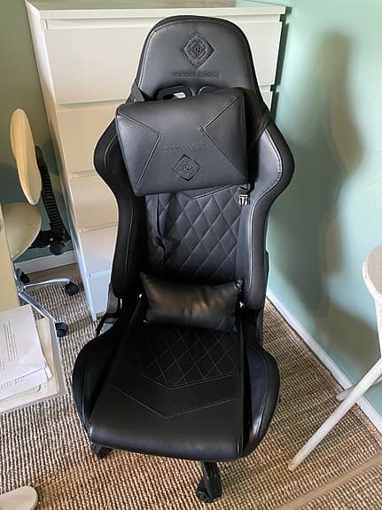 Deltaco Gaming stol svart