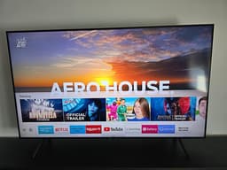 QLED Samsung 55” 4K Smart TV
