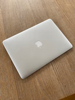 Apple MacBook Air köpt 2019