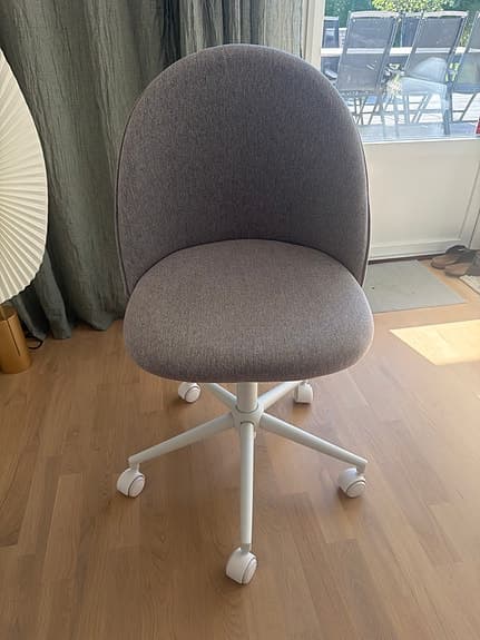 Kontorsstol från Jysk