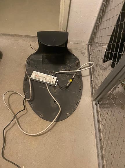 Stiga robotgräsklippare med laddstation