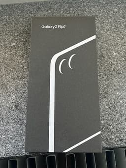 Samsung Galaxy Z Flip7 mobil 256 GB