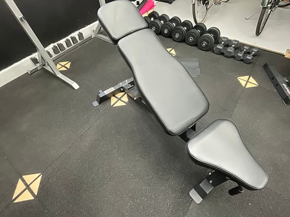 Gymutrustning från Eleiko samt Atletica