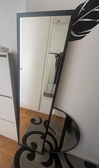 IKEA STAVE helkroppsspegel svart