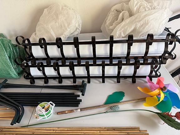 Trädgårdspaket med växtstöd, växthus, 2st fiberdukar mm