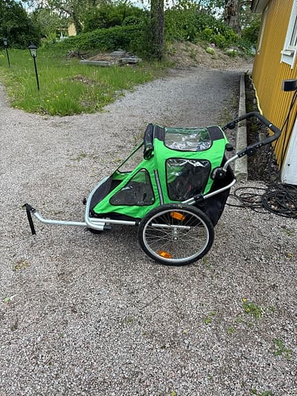 Cykelkärra för två barn, med gånghjul