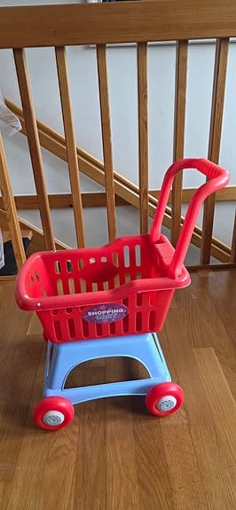 Puzzel och köpingvagn