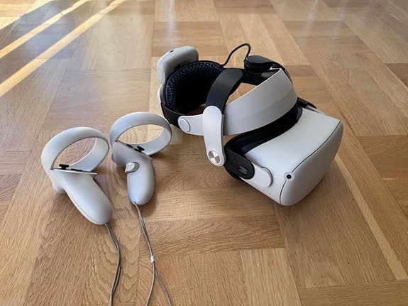 Oculus Quest 2 VR‑headset 128GB med Elite Strap och extra batteri
