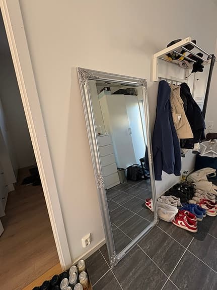 Spegel från Jysk