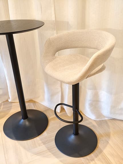 2 Barstolar – AC Design Furniture
