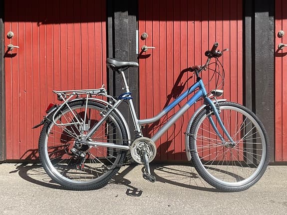 Cykel med nya däck