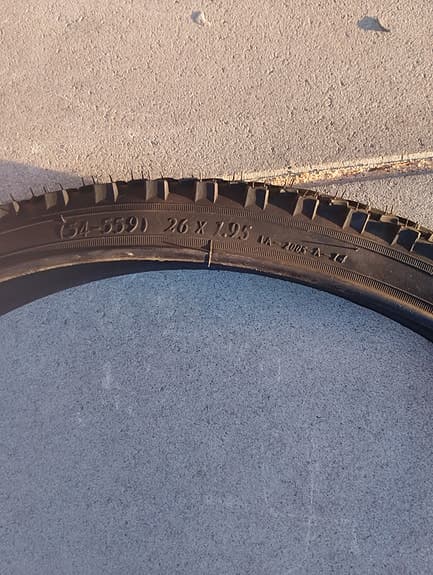 Cykeldäck 26 x 1.95 svart