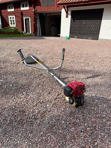 Honda röjsåg/grästrimmer UMK425E