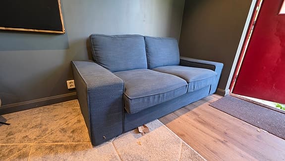 IKEA KIVIK 2-sits soffa – Nyskick / Knappt använd!