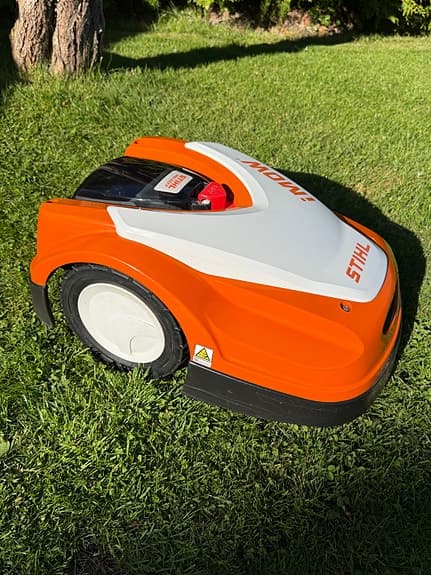 Stihl iMow RMI 422.2 robotgräsklippare i fint skick