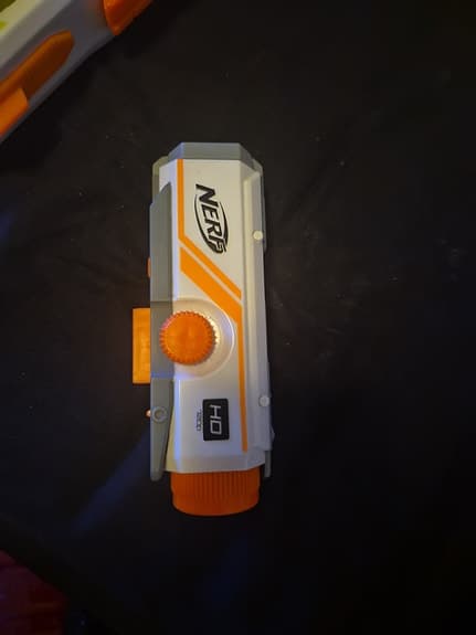 Nerf leksaksgevär med magasin och sikte