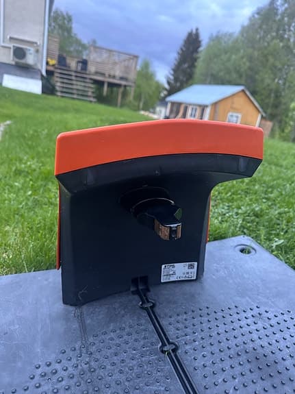 Stihl iMOW robotgräsklippare orange/grå