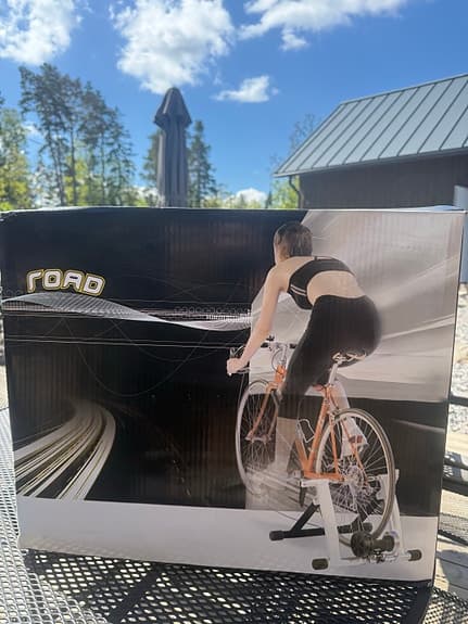 Magnetisk cykeltrainer för racer och hybridcykel