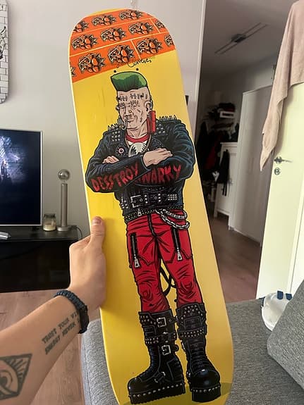 Skateboard av märket SWEET