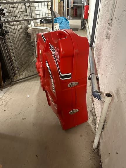 BikeBox Alan cykelresväska röd