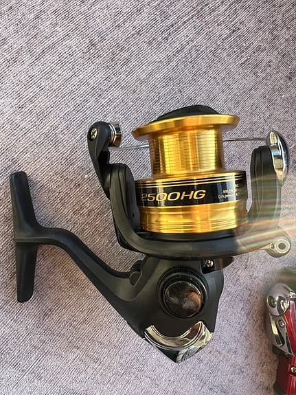 Shimano FX 500 HG haspelrulle svart/guld