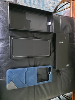 Samsung Galaxy Z Flip6 512GB Blue, fint skick