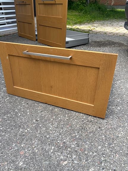 Kökslådor med träluckor och handtag ikea faktum