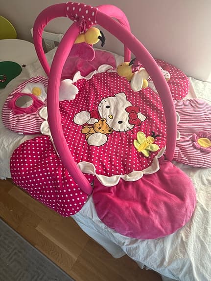 Hello Kitty babygym lekmatta rosa