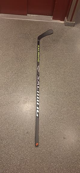 Ishockey klubba. Salming M11 K7N