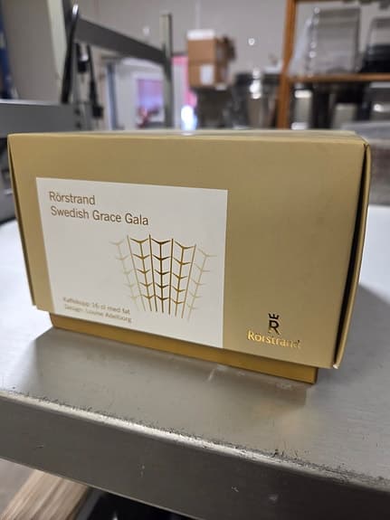 Rörstrand Swedish Grace Gala kaffekopp 16 cl med fat vit